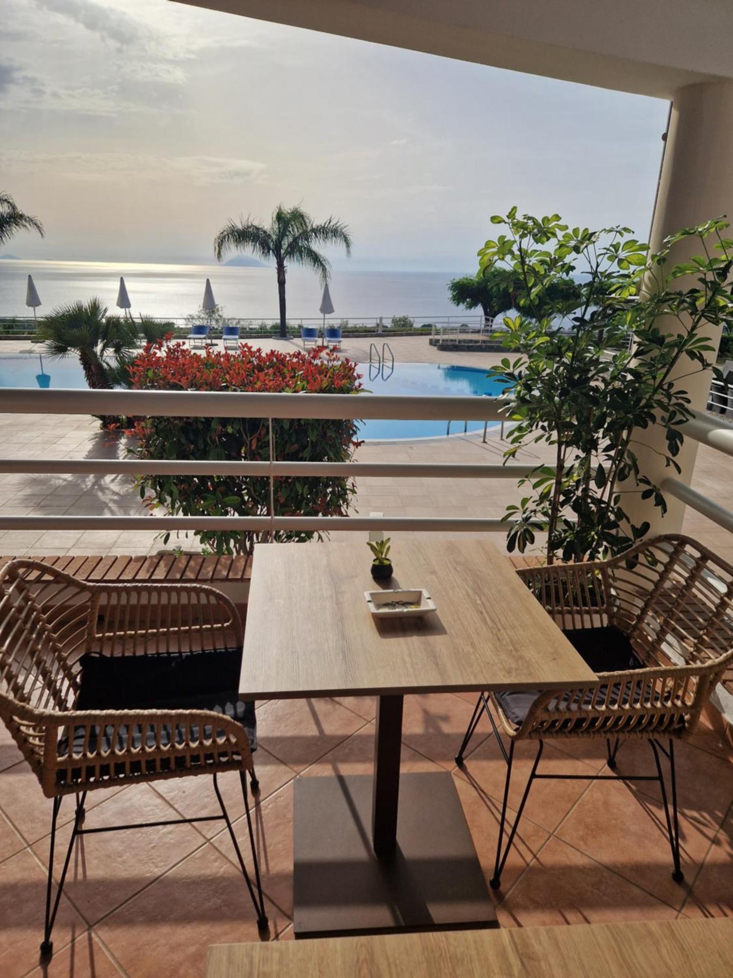 Santa Monica Residence Hotel Рикаді Екстер'єр фото
